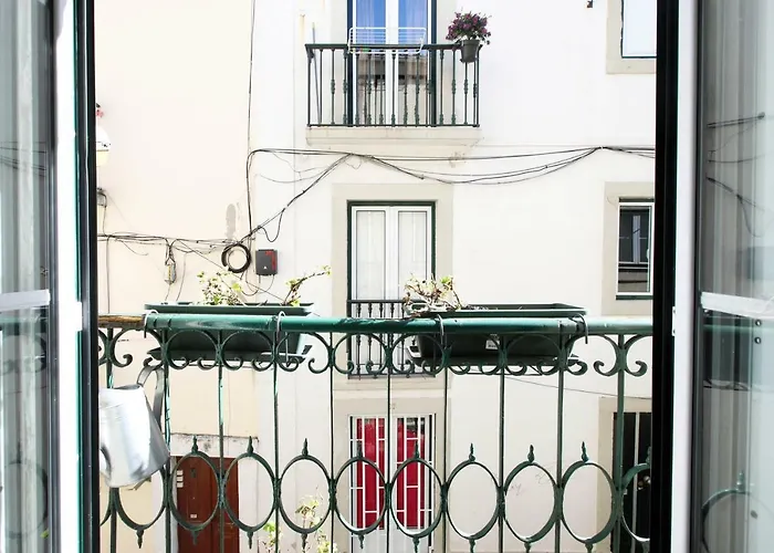 Alfama De Paixao